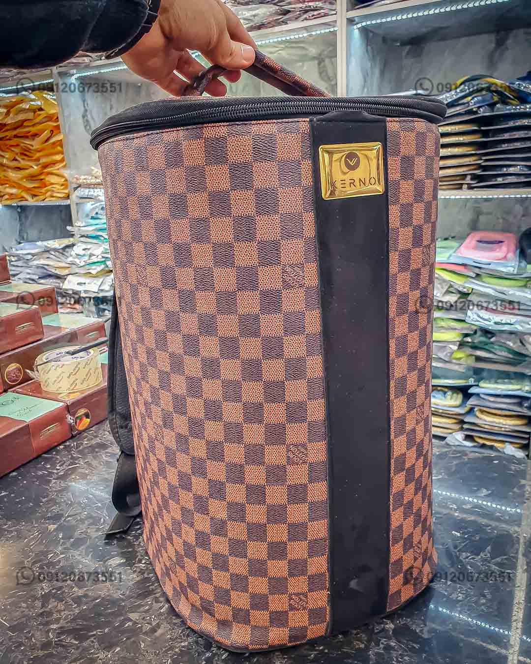 خرید کیف قلیان با قیمت مناسب جعبه قلیون قلیان کیف دار خرید قلیان با کیف فروش انواع کیف قلیان و جعبه قلیوندر فروشگاه ایران دو سیب یا ایران هوکا سابق 